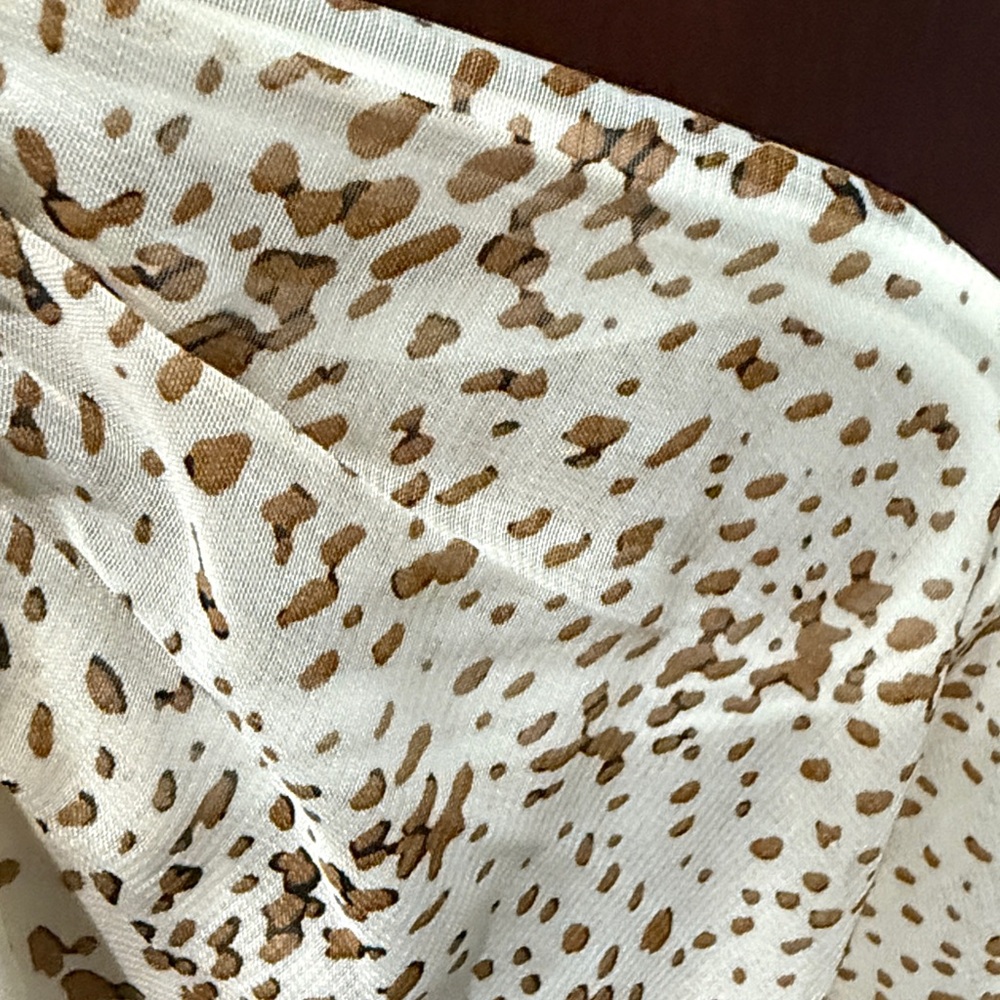 Philosophy Cream and Brown Speckled Top - Picture 3 of 3